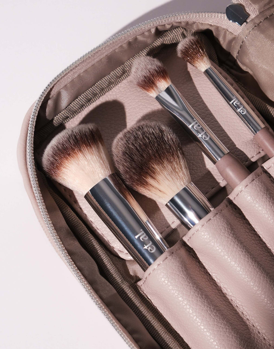 et al. Limited Edition Brush Set